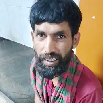 আটক আড়ত কর্মচারীকে মুক্তি দিলেন উপদেষ্টা আসিফ মাহমুদ